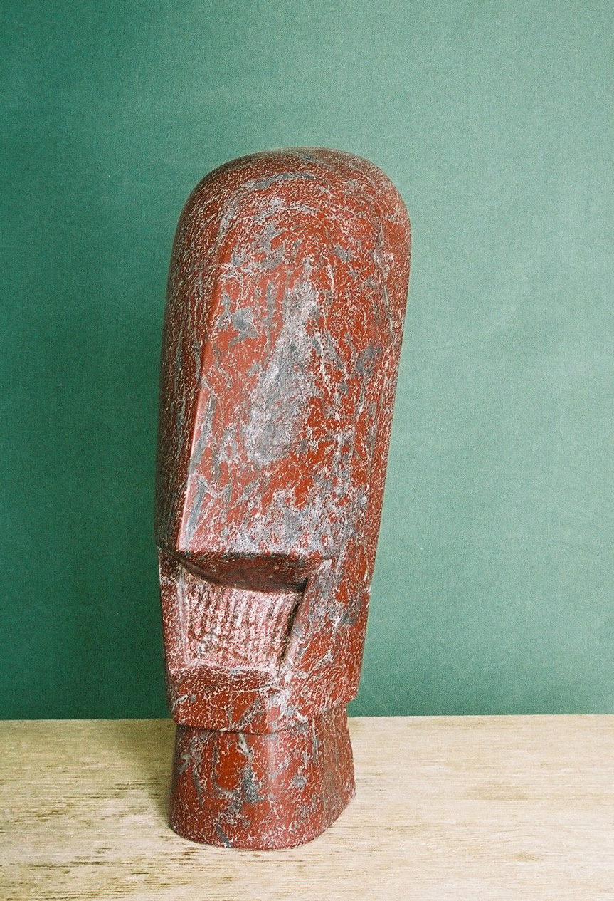 11.Jonas, 2005, marbre Rosso Laguna, h 38cm, ‘Vivez devant Lui dans la justice’
