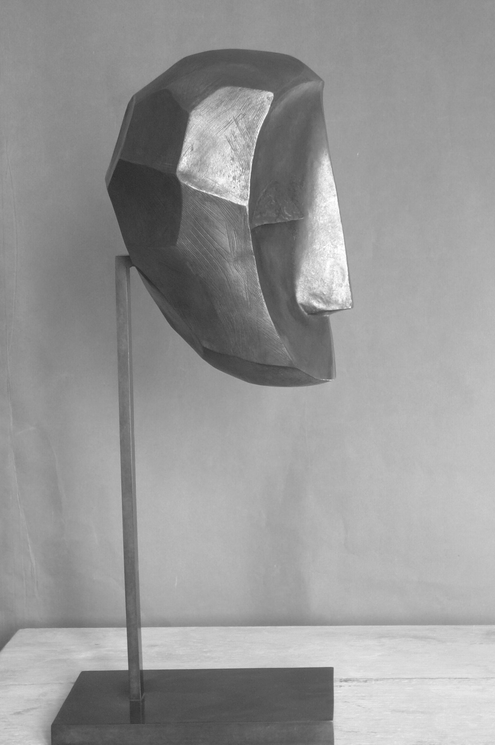 1 La Pensée, 1987, bronze h 58 cm