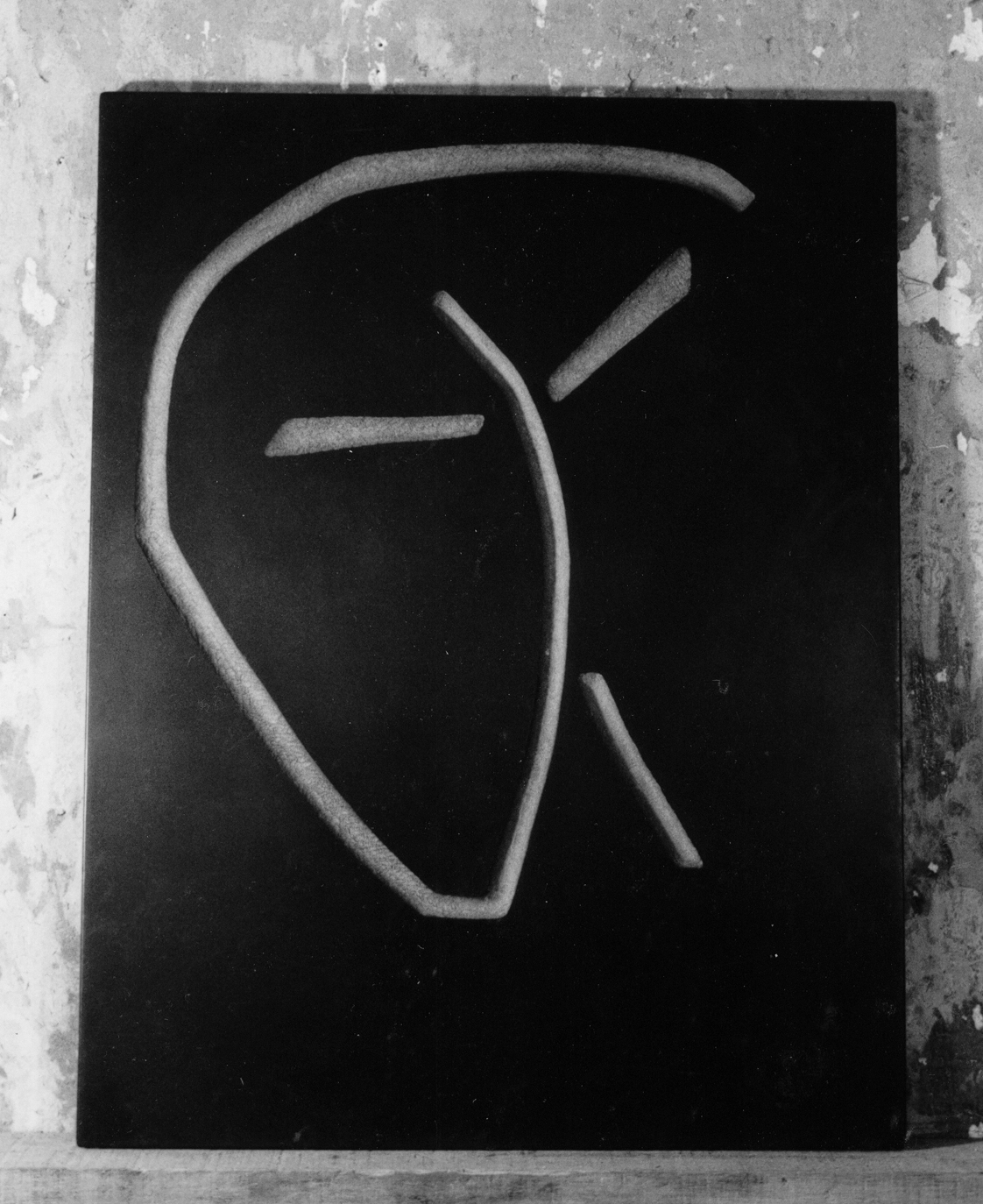 5. Conquérant, 1994, marbre noir de Volos, 65x50cm,