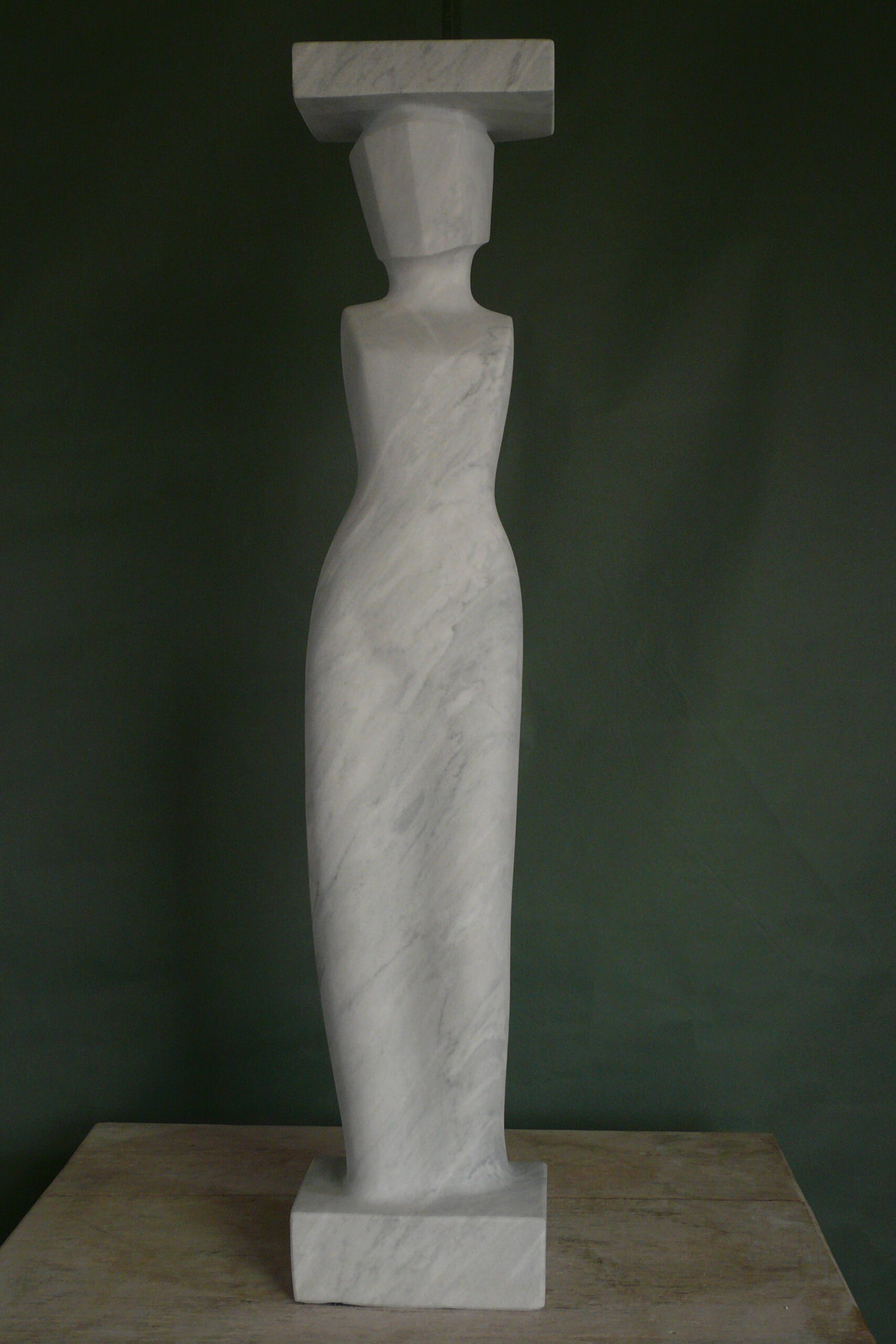 3 Bérénice,2008, marbre Bardiglio de Carrare, h 83cm
